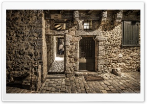 A Narrow Alley in Le Mans France Ultra HD Wallpaper for 4K UHD Widescreen desktop, tablet & smartphone