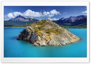 Alberta Banff National Park Little Island Ultra HD Wallpaper for 4K UHD Widescreen desktop, tablet & smartphone
