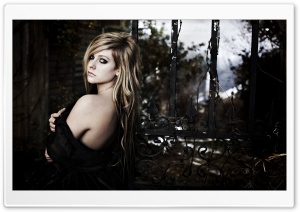 Avril Lavigne Photo Ultra HD Wallpaper for 4K UHD Widescreen desktop, tablet & smartphone