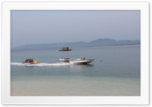 Banana Boat di Pulau Umang Ultra HD Wallpaper for 4K UHD Widescreen desktop, tablet & smartphone