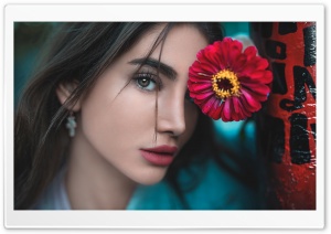 Beautiful Girl Flower Aesthetic Ultra HD Wallpaper for 4K UHD Widescreen desktop, tablet & smartphone