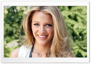 Blake Lively Ultra HD Wallpaper for 4K UHD Widescreen desktop, tablet & smartphone