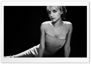 Brittany Murphy Black & White Ultra HD Wallpaper for 4K UHD Widescreen desktop, tablet & smartphone