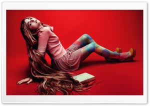 Chloe Moretz Long Hair Ultra HD Wallpaper for 4K UHD Widescreen desktop, tablet & smartphone