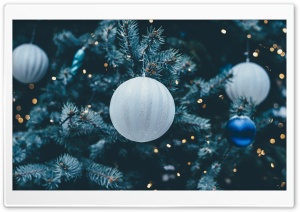 Christmas Tree Close-up Bokeh Ultra HD Wallpaper for 4K UHD Widescreen desktop, tablet & smartphone