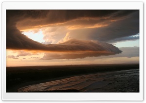 Clouds Above Sea Ultra HD Wallpaper for 4K UHD Widescreen desktop, tablet & smartphone