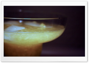 Coconut Rum and Pineapple Juice Ultra HD Wallpaper for 4K UHD Widescreen desktop, tablet & smartphone