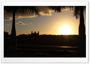 Cran Canaria Sun in the Evening Ultra HD Wallpaper for 4K UHD Widescreen desktop, tablet & smartphone