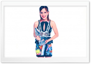 Emma Watson Winning at Peoples Choice Awards 2013 Ultra HD Wallpaper for 4K UHD Widescreen desktop, tablet & smartphone