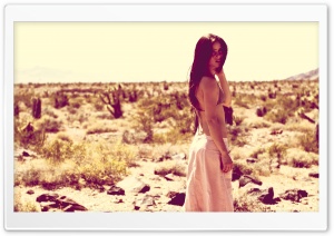 Girl On The Desert Ultra HD Wallpaper for 4K UHD Widescreen desktop, tablet & smartphone