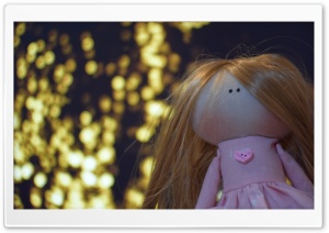 Golden Girl Doll Ultra HD Wallpaper for 4K UHD Widescreen desktop, tablet & smartphone