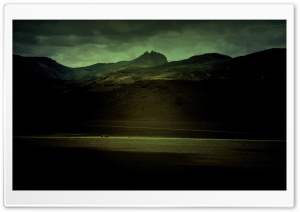 Green Light 8 Ultra HD Wallpaper for 4K UHD Widescreen desktop, tablet & smartphone