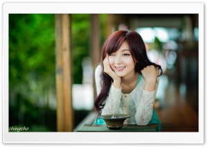 Happy Girl Ultra HD Wallpaper for 4K UHD Widescreen desktop, tablet & smartphone