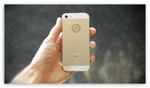 iPhone 5 Powered by Beats Audio Better than iPhone 6 UltraHD Wallpaper for 8K UHD TV 16:9 Ultra High Definition 2160p 1440p 1080p 900p 720p ;