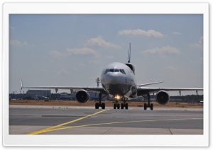 Lufthansa Cargo MD-11 Ultra HD Wallpaper for 4K UHD Widescreen desktop, tablet & smartphone
