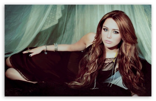 http://hd.wallpaperswide.com/thumbs/miley_cyrus_3-t2.jpg