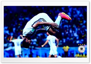 Miroslav Klose - Record Breaker Ultra HD Wallpaper for 4K UHD Widescreen desktop, tablet & smartphone