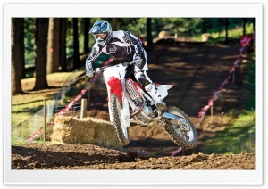 Motocross 9 Ultra HD Wallpaper for 4K UHD Widescreen desktop, tablet & smartphone