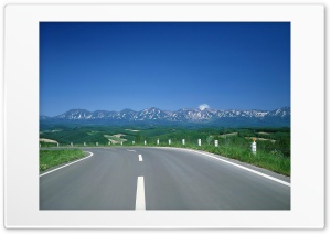 Mountain Road - Doroga v Gori. Ultra HD Wallpaper for 4K UHD Widescreen desktop, tablet & smartphone