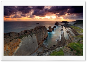 Old Stones Barrage Ultra HD Wallpaper for 4K UHD Widescreen desktop, tablet & smartphone
