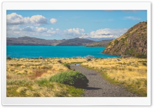 Pehoe Lake Ultra HD Wallpaper for 4K UHD Widescreen desktop, tablet & smartphone