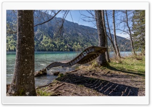 Relaxing at the Lake Ultra HD Wallpaper for 4K UHD Widescreen desktop, tablet & smartphone