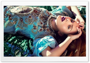 Scarlett Johansson Gorgeous Ultra HD Wallpaper for 4K UHD Widescreen desktop, tablet & smartphone