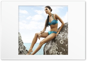 Sexy Swimwear Model Theresa Moore Ultra HD Wallpaper for 4K UHD Widescreen desktop, tablet & smartphone