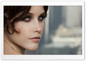 Sophia Bush Close Up Ultra HD Wallpaper for 4K UHD Widescreen desktop, tablet & smartphone