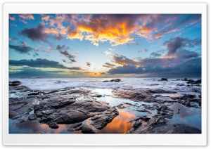 Sunset Maui Hawaiian Island Ultra HD Wallpaper for 4K UHD Widescreen desktop, tablet & smartphone
