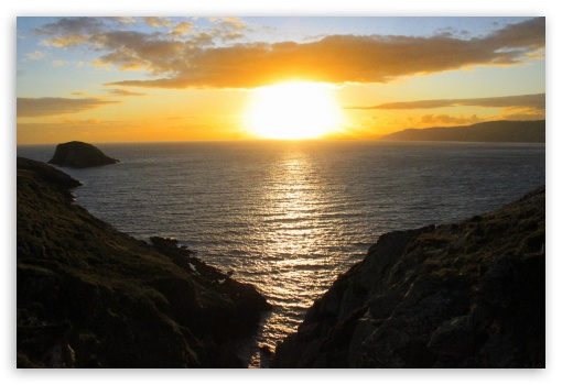 Sunset Over the Irish Sea UltraHD Wallpaper for Standard 3:2 Fullscreen DVGA HVGA HQVGA ( Apple PowerBook G4 iPhone 4 3G 3GS iPod Touch ) ; Mobile 3:2 - DVGA HVGA HQVGA ( Apple PowerBook G4 iPhone 4 3G 3GS iPod Touch ) ;
