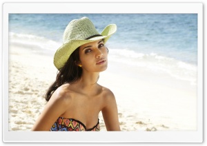 Swimwear Model Theresa Moore Ultra HD Wallpaper for 4K UHD Widescreen desktop, tablet & smartphone