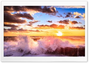 Waves Crashing Ultra HD Wallpaper for 4K UHD Widescreen desktop, tablet & smartphone