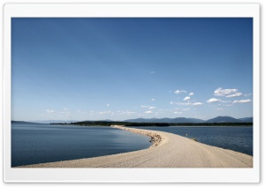 Williston Lake, Mackenzie, Beautiful British Columbia, Canada Ultra HD Wallpaper for 4K UHD Widescreen desktop, tablet & smartphone