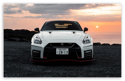 2020 Nissan GT-R Nismo Sports Car Front View UltraHD Wallpaper for UHD 16:9 ; HD 16:9 ; UltraWide 21:9 24:10 ; Widescreen 16:10 5:3 ; Fullscreen 4:3 5:4 3:2 ; Tablet 1:1 ; Dual 4:3 5:4 3:2 ;