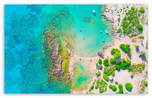 Aerial View of Elafonisi Beach, Crete, Greece UltraHD Wallpaper for UHD 16:9 ; HD 16:9 ; UltraWide 21:9 24:10 32:9 32:10 ; Widescreen 16:10 ; Fullscreen 3:2 ; Tablet 1:1 ; Mobile 9:16 9:19.5 9:20 9:21 9:22 ; Dual 16:10 16:9 ;