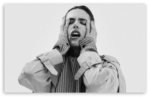 Alessandra Ambrosio UltraHD Wallpaper for Widescreen 16:10 ;