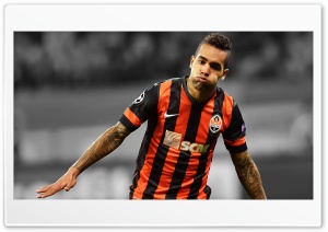 Alex Teixeira 4K UHD Wallpaper for Widescreen and UltraWide Desktop, UltraHD TV, Smartphone, Tablet