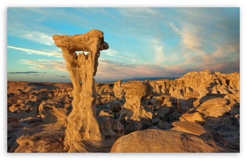 Download 8K iPhone Rock Formations Wallpaper