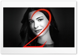 Anne Hathaway The Devil Wears Prada 2 4K UHD Wallpaper for Widescreen and UltraWide Desktop, UltraHD TV, Smartphone, Tablet