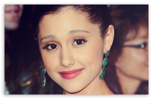 Ariana Grande UltraHD Wallpaper for Widescreen 16:10 ;