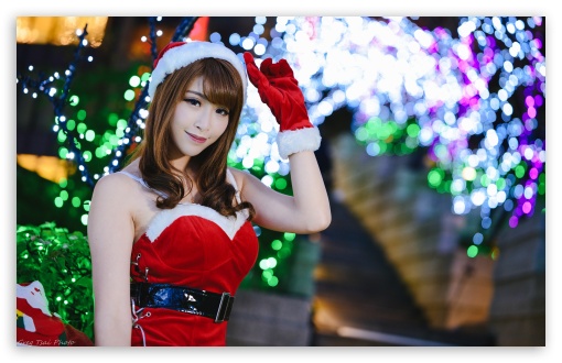 Asian Woman, Christmas Eve, Bokeh UltraHD Wallpaper for Wide 16:10 5:3 Widescreen WHXGA WQXGA WUXGA WXGA WGA ; 8K UHD TV 16:9 Ultra High Definition 2160p 1440p 1080p 900p 720p ; UHD 16:9 2160p 1440p 1080p 900p 720p ; Standard 4:3 5:4 3:2 Fullscreen UXGA XGA SVGA QSXGA SXGA DVGA HVGA HQVGA ( Apple PowerBook G4 iPhone 4 3G 3GS iPod Touch ) ; Tablet 1:1 ; iPad 1/2/Mini ; Mobile 4:3 5:3 3:2 16:9 5:4 - UXGA XGA SVGA WGA DVGA HVGA HQVGA ( Apple PowerBook G4 iPhone 4 3G 3GS iPod Touch ) 2160p 1440p 1080p 900p 720p QSXGA SXGA ;