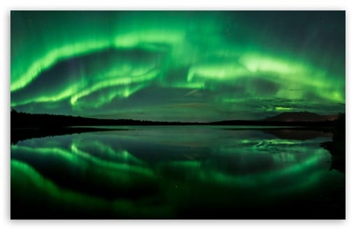 Aurora Green Reflections on a Calm Lake UltraHD Wallpaper for UHD 16:9 ; HD 16:9 ; UltraWide 21:9 24:10 32:9 32:10 ; Widescreen 16:10 ; Tablet 1:1 ; Dual 16:10 16:9 ;