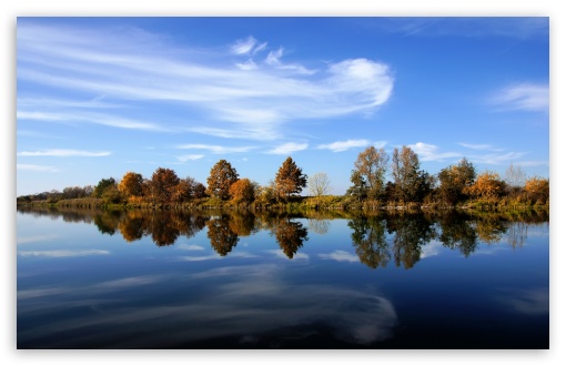 Autumn Lake UltraHD Wallpaper for HD 16:9 ; Widescreen 16:10 5:3 ; Fullscreen 4:3 5:4 3:2 ; Tablet 1:1 ; Mobile 3:5 3:4 ;