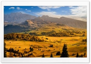 Autumn Landscape in the Dolomites, Italy   Alpe di Siusi 4K UHD Wallpaper for Widescreen and UltraWide Desktop, UltraHD TV, Smartphone, Tablet