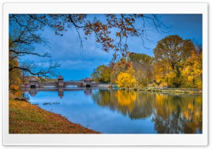 Autumn Reflections 4K UHD Wallpaper for Widescreen and UltraWide Desktop, UltraHD TV, Smartphone, Tablet