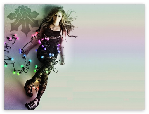 Avril Lavigne Christmas UltraHD Wallpaper for Fullscreen 4:3 ;