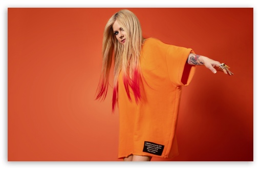 Avril Lavigne in Orange - Fashion Photoshoot UltraHD Wallpaper for UHD 16:9 ; HD 16:9 ; UltraWide 21:9 24:10 ; Widescreen 16:10 5:3 ; Fullscreen 5:4 3:2 ; Tablet 1:1 ; Mobile 9:16 9:19.5 9:20 9:21 9:22 10:16 2:3 3:5 3:4 ;