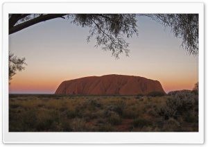 Ayers Rock Australie 4K UHD Wallpaper for Widescreen and UltraWide Desktop, UltraHD TV, Smartphone, Tablet