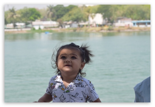 Baby UltraHD Wallpaper for Fullscreen 3:2 ;